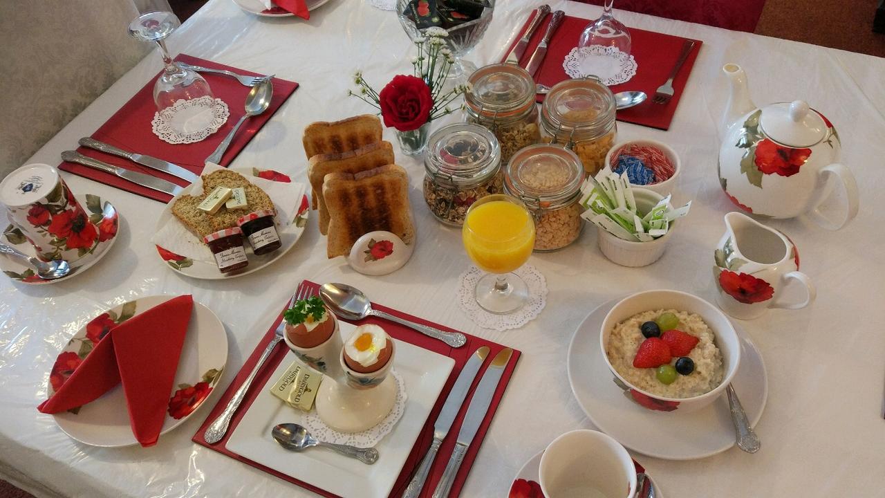 Inishross House Bed & Breakfast New Ross Dış mekan fotoğraf